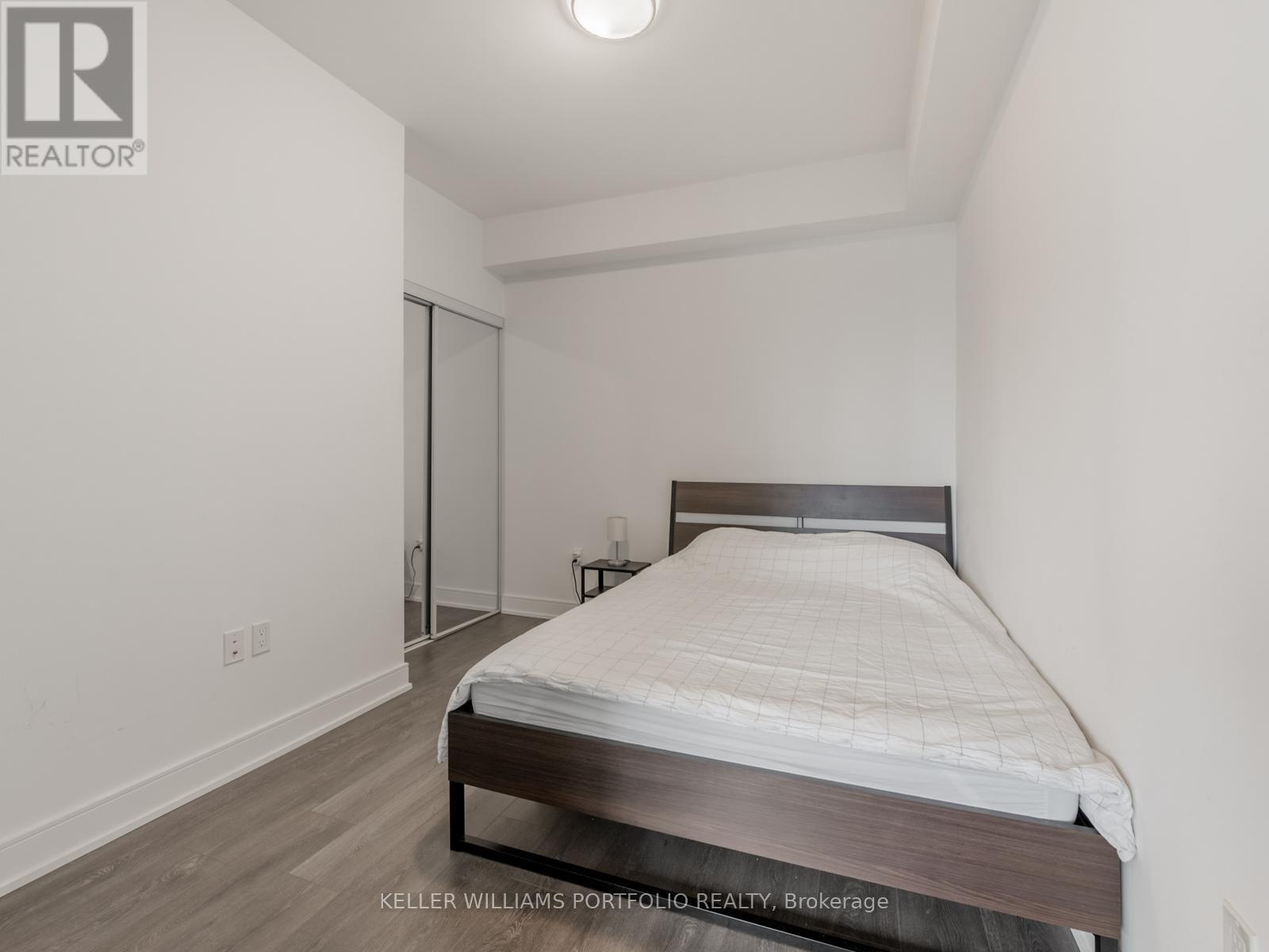 2501 - 89 Mcgill Street, Toronto, ON - Indoor Photo Showing Bedroom