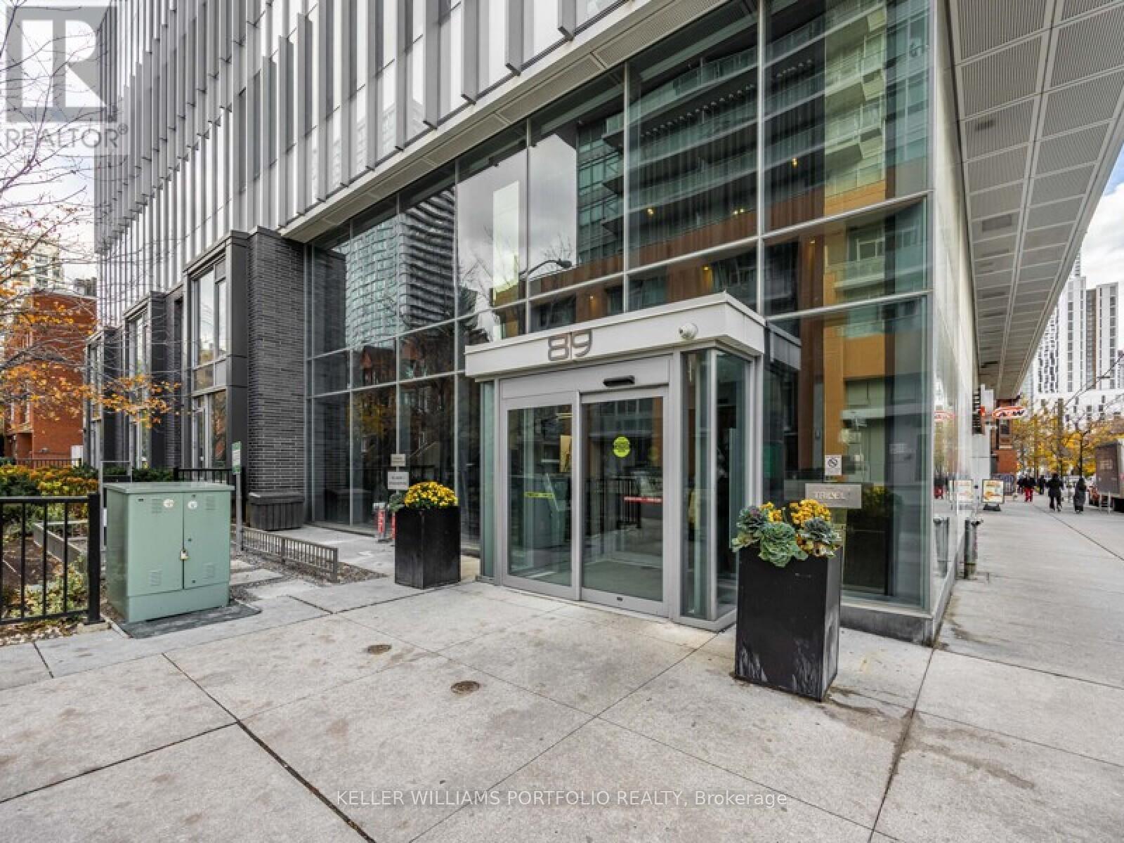 2501 - 89 Mcgill Street, Toronto, ON - Outdoor