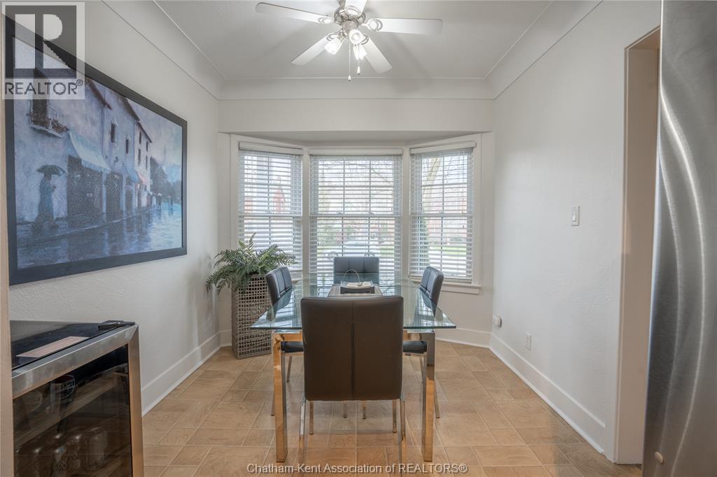 86 Phyllis Avenue, Chatham, ON - Indoor