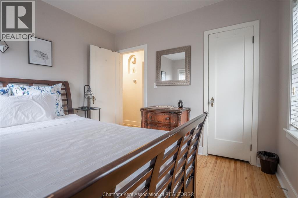 86 Phyllis Avenue, Chatham, ON - Indoor Photo Showing Bedroom