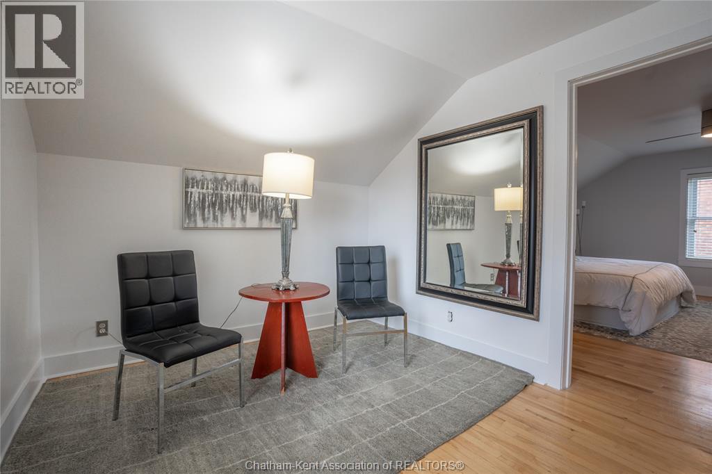 86 Phyllis Avenue, Chatham, ON - Indoor