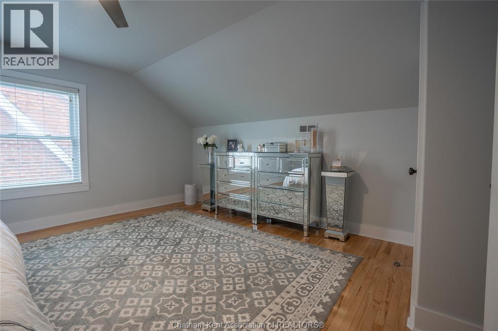86 Phyllis Avenue, Chatham, ON - Indoor Photo Showing Bedroom