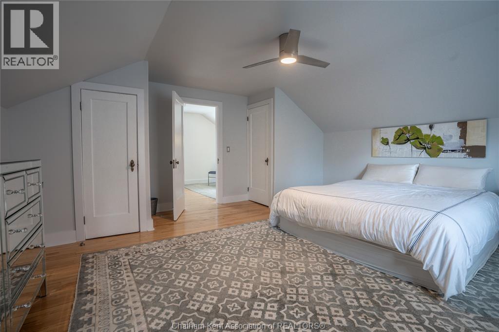 86 Phyllis Avenue, Chatham, ON - Indoor Photo Showing Bedroom