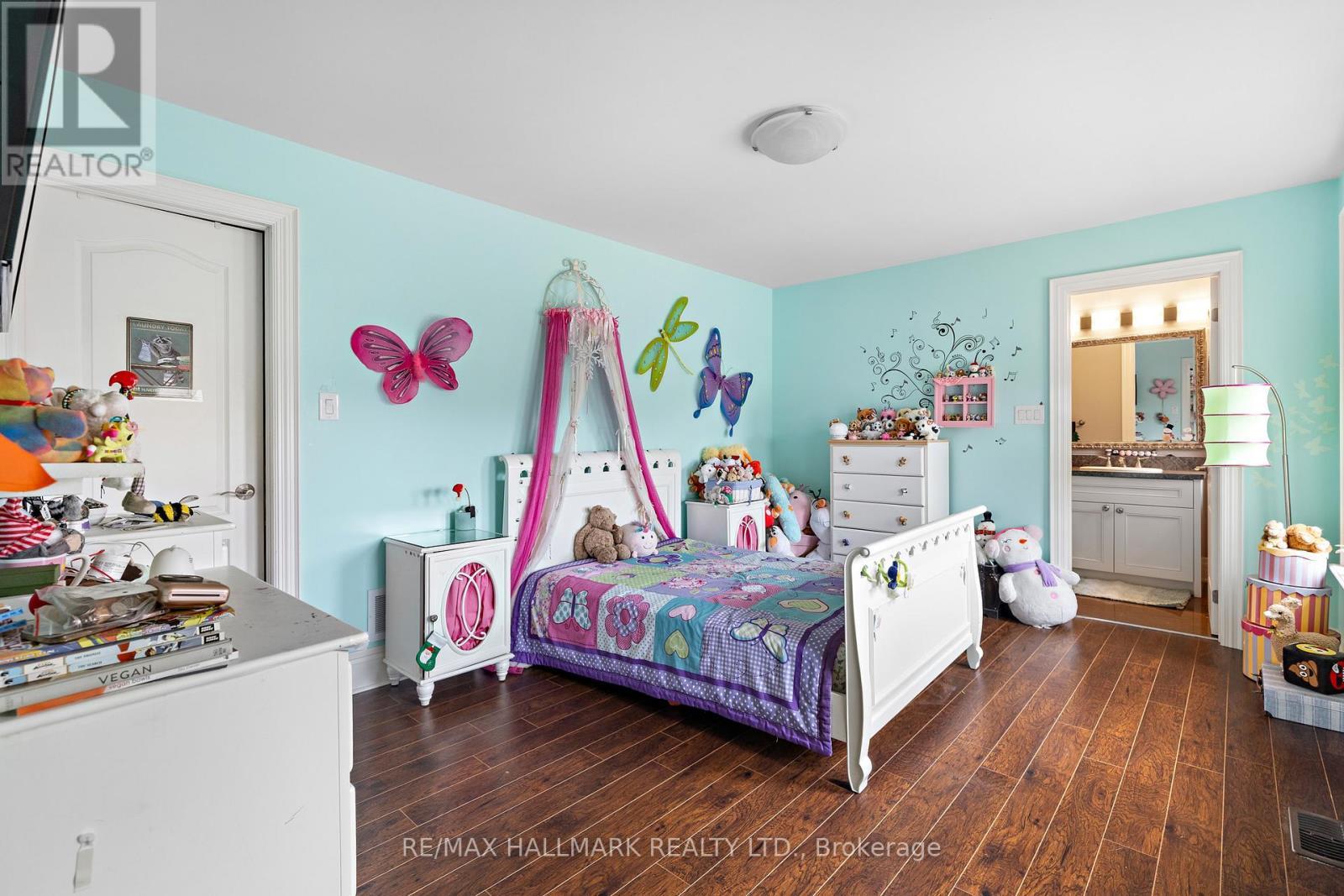 2485 Meadowridge Drive, Oakville, ON - Indoor Photo Showing Bedroom
