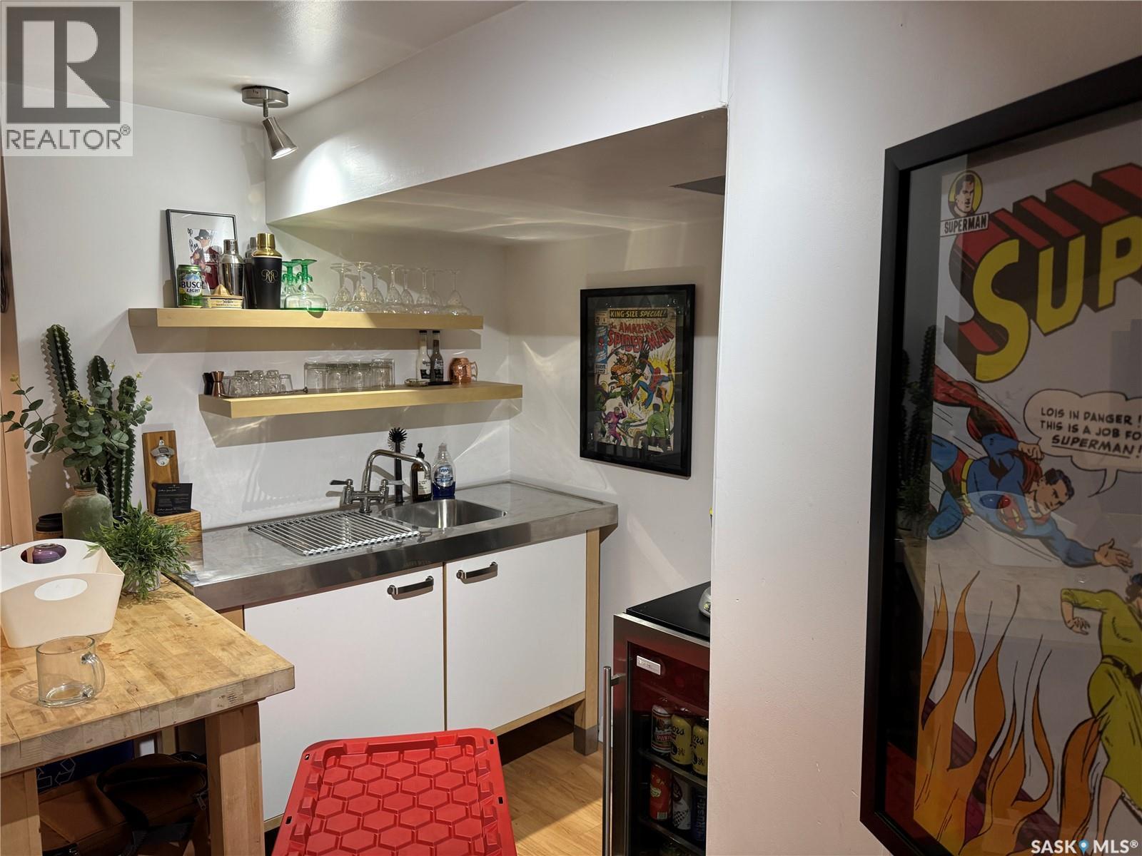 1134 Main Street, Saskatoon, SK - Indoor With Fireplace