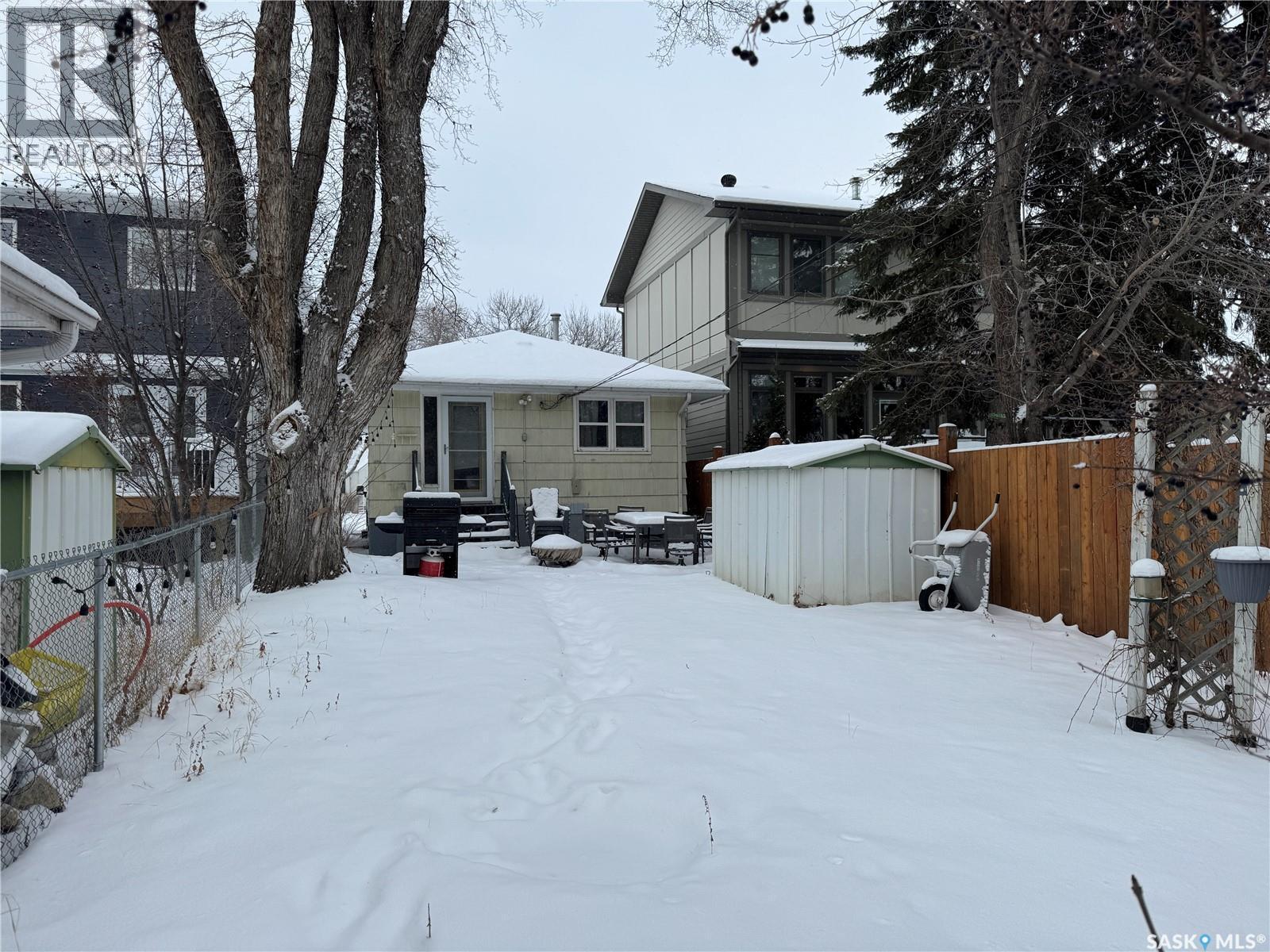 1134 Main Street, Saskatoon, SK - Outdoor