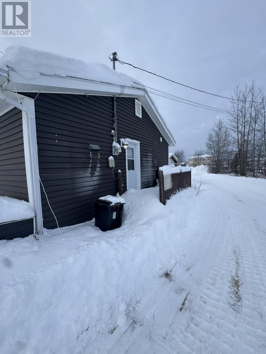 10 Mesher Street, Happy Valley-Goose Bay, NL