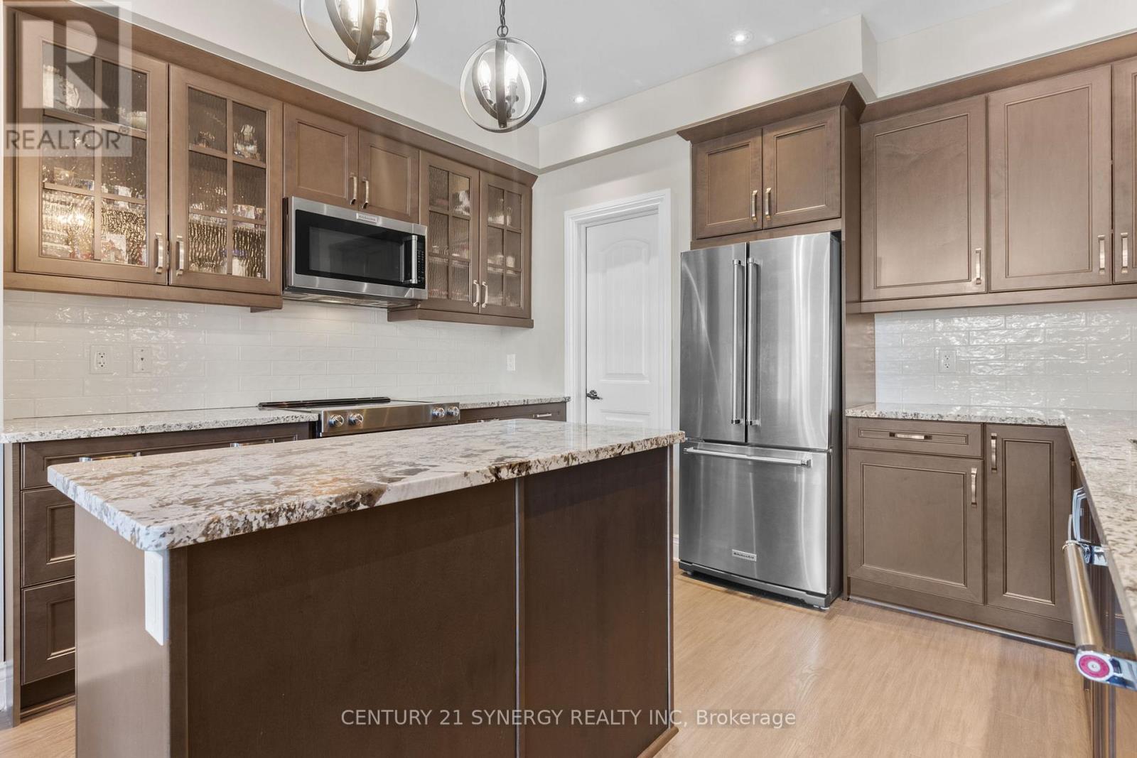 779 Fiddlehead Street, Ottawa, ON - Indoor Photo Showing Kitchen