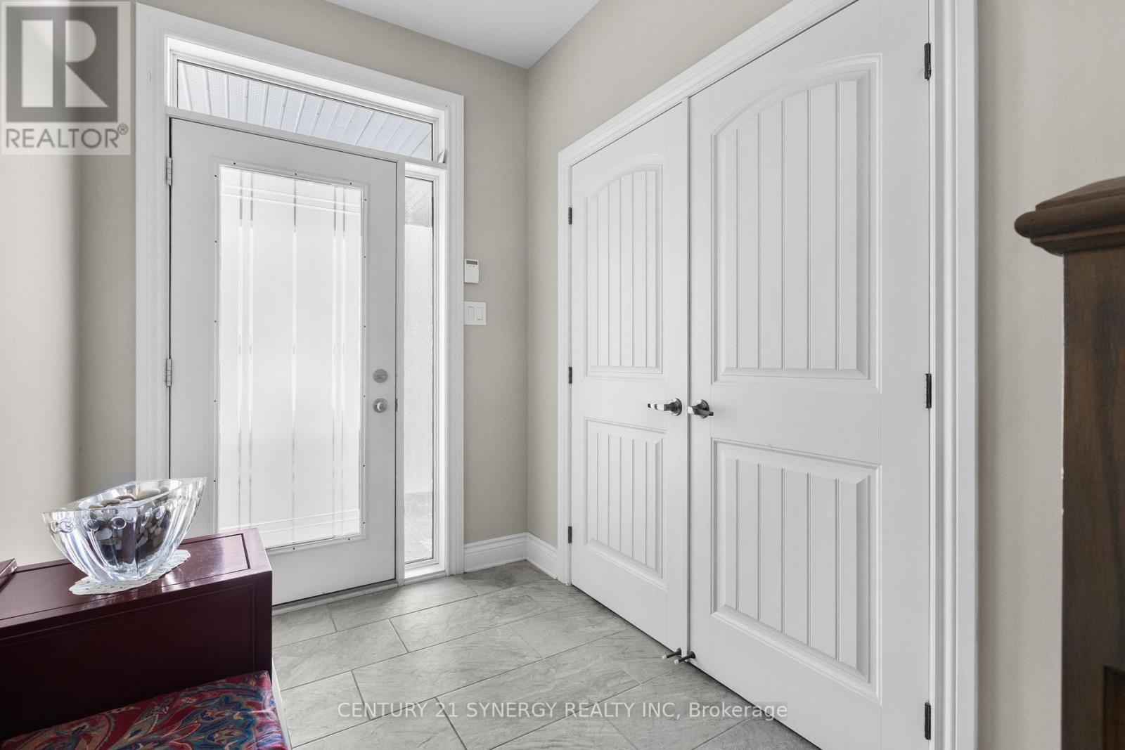 779 Fiddlehead Street, Ottawa, ON - Indoor