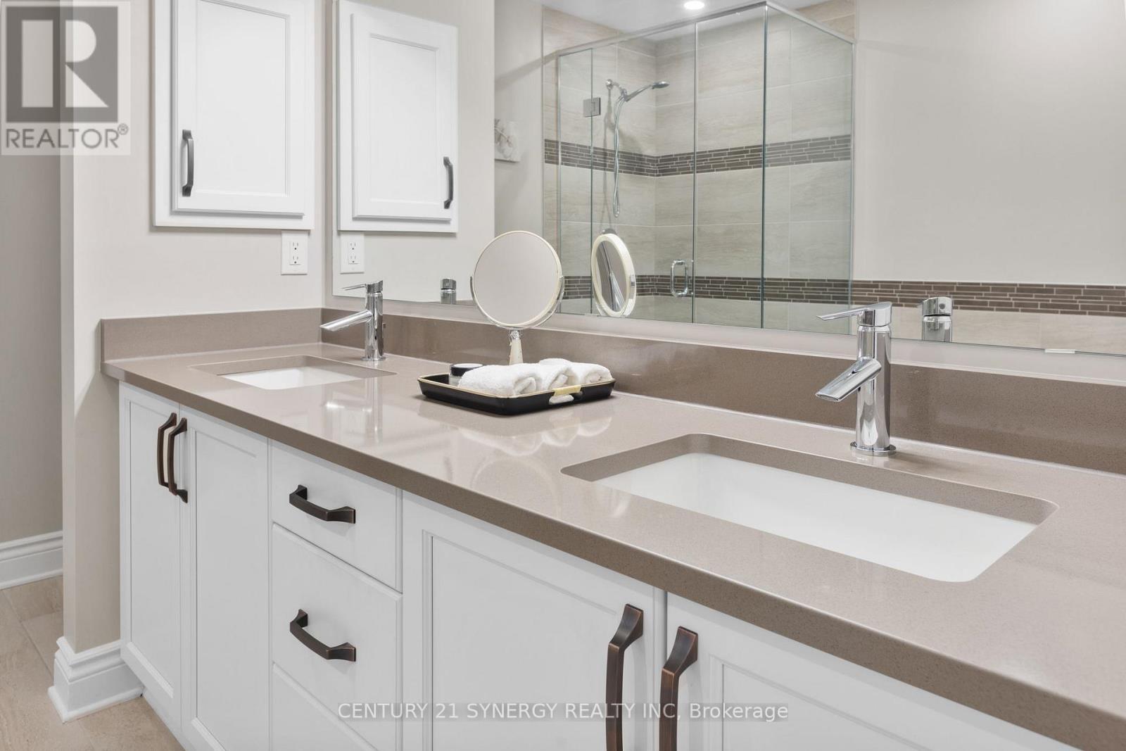 779 Fiddlehead Street, Ottawa, ON - Indoor Photo Showing Bathroom