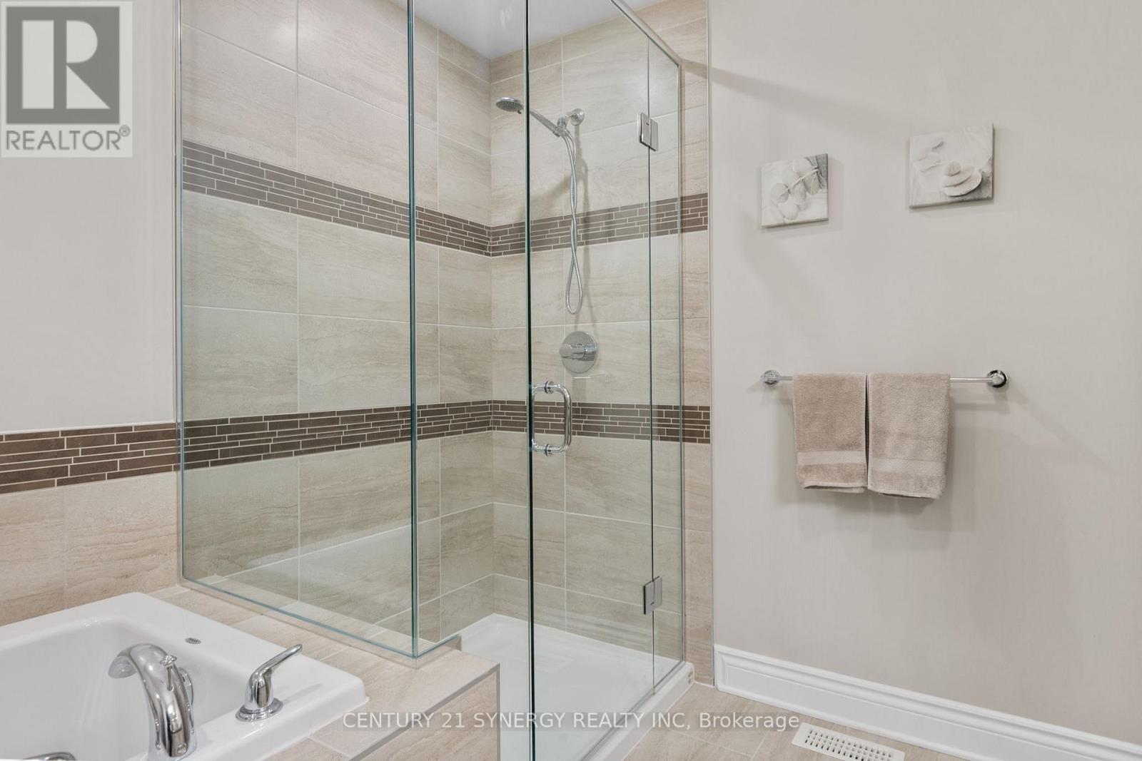 779 Fiddlehead Street, Ottawa, ON - Indoor Photo Showing Bathroom