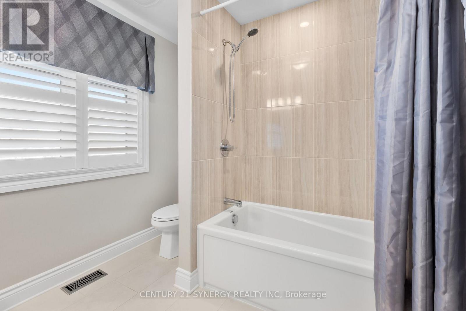 779 Fiddlehead Street, Ottawa, ON - Indoor Photo Showing Bathroom