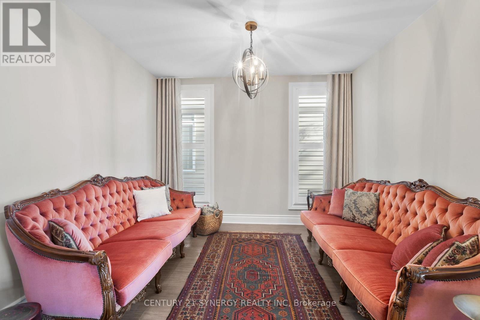 779 Fiddlehead Street, Ottawa, ON - Indoor Photo Showing Living Room
