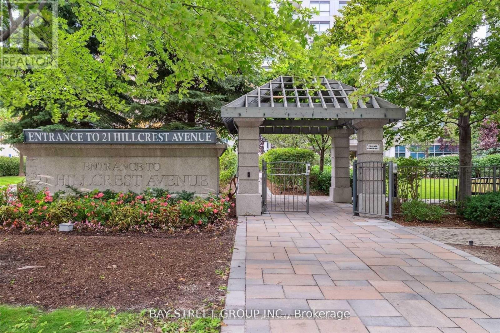 906 - 21 Hillcrest Avenue, Toronto, ON - Outdoor