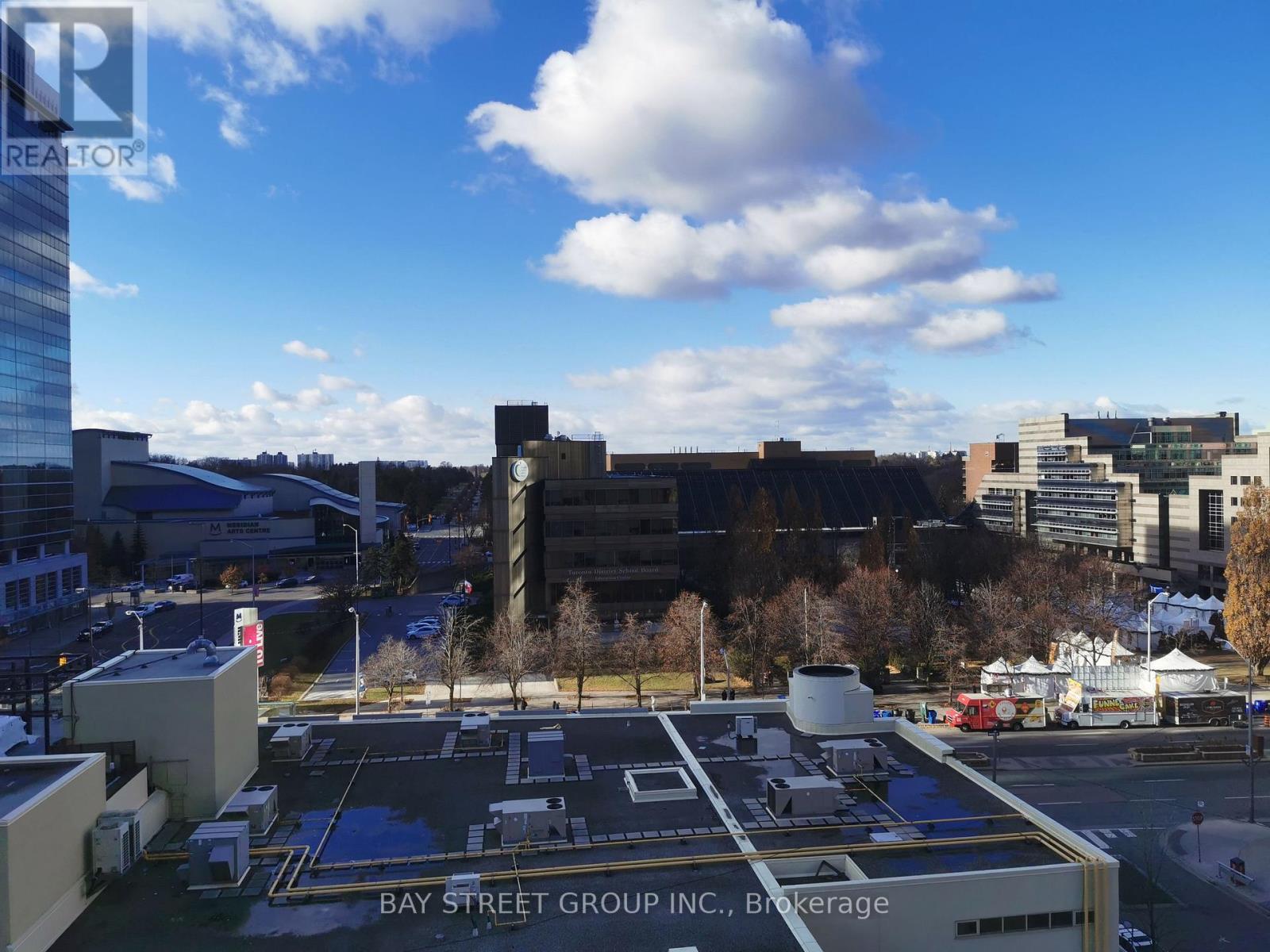 906 - 21 Hillcrest Avenue, Toronto, ON - Outdoor With View