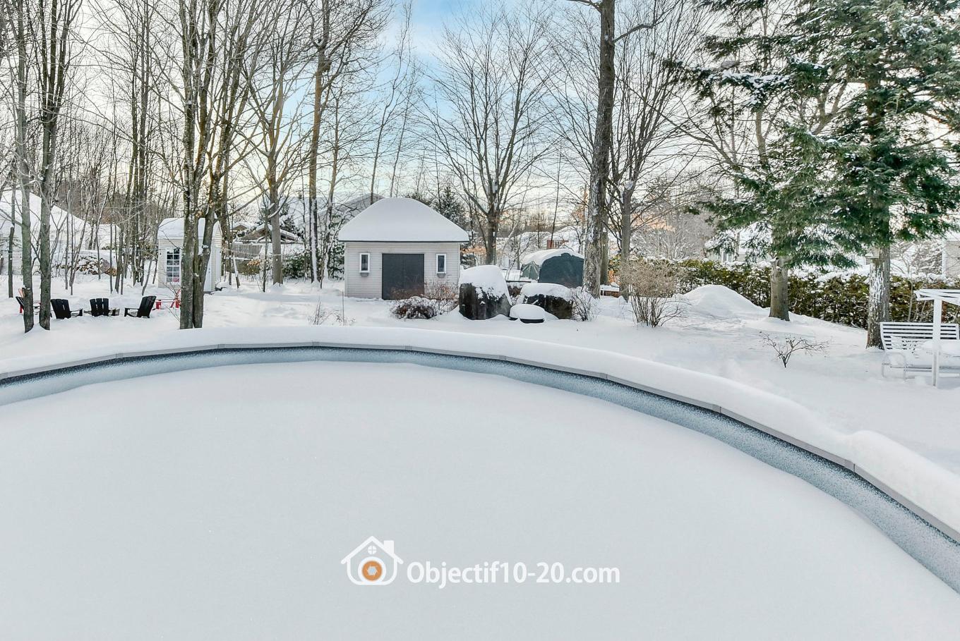 Cour - 113 Rue De L'Émeraude, Saint-Colomban, QC - Outdoor