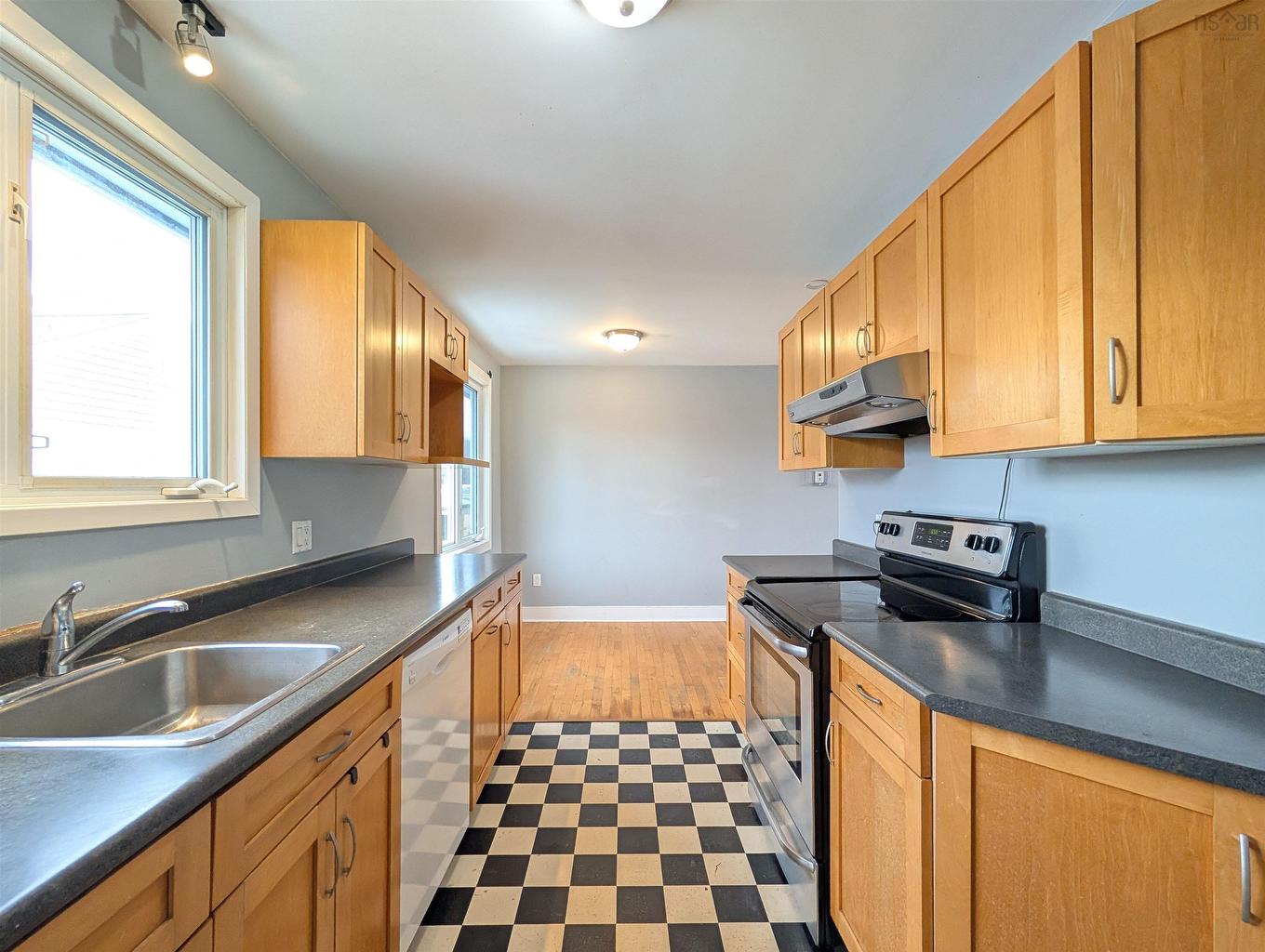 2 & 2A Parkmoor Avenue, Spryfield, NS