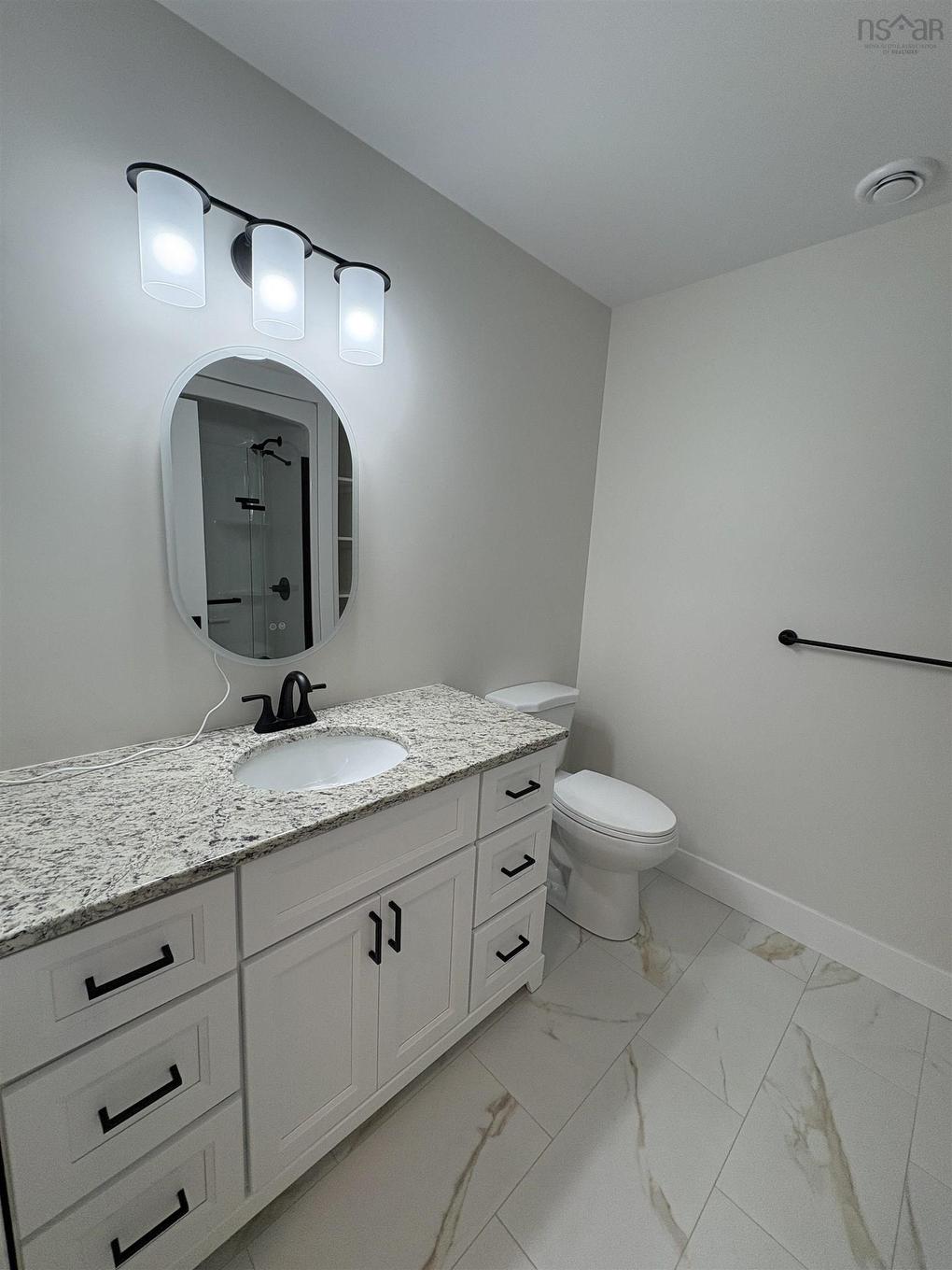 15 Oxford Court, Valley, NS