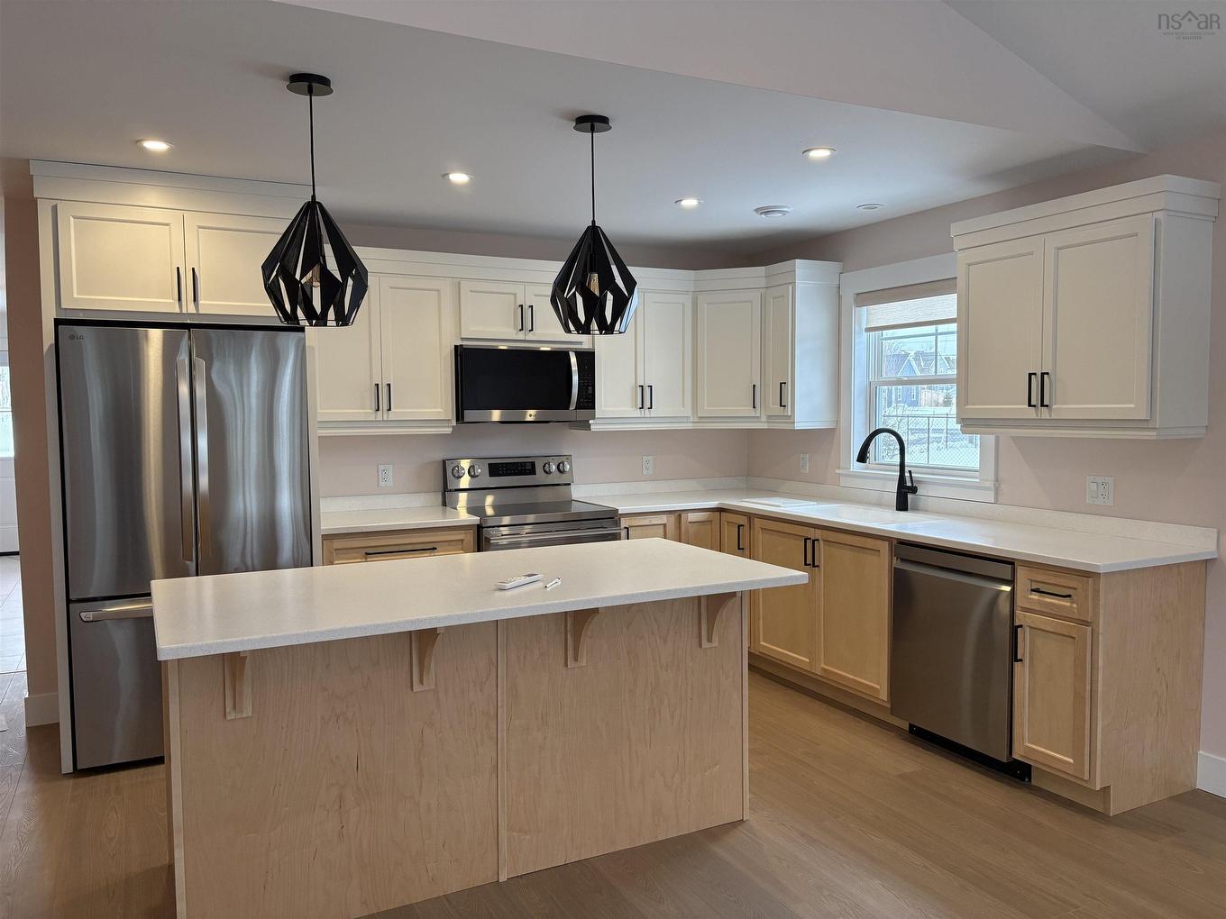 15 Oxford Court, Valley, NS