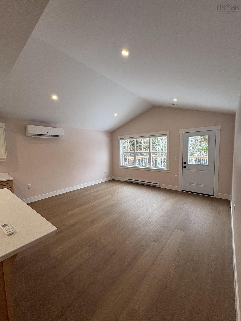 15 Oxford Court, Valley, NS