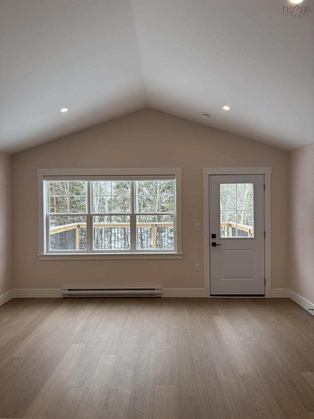 15 Oxford Court, Valley, NS