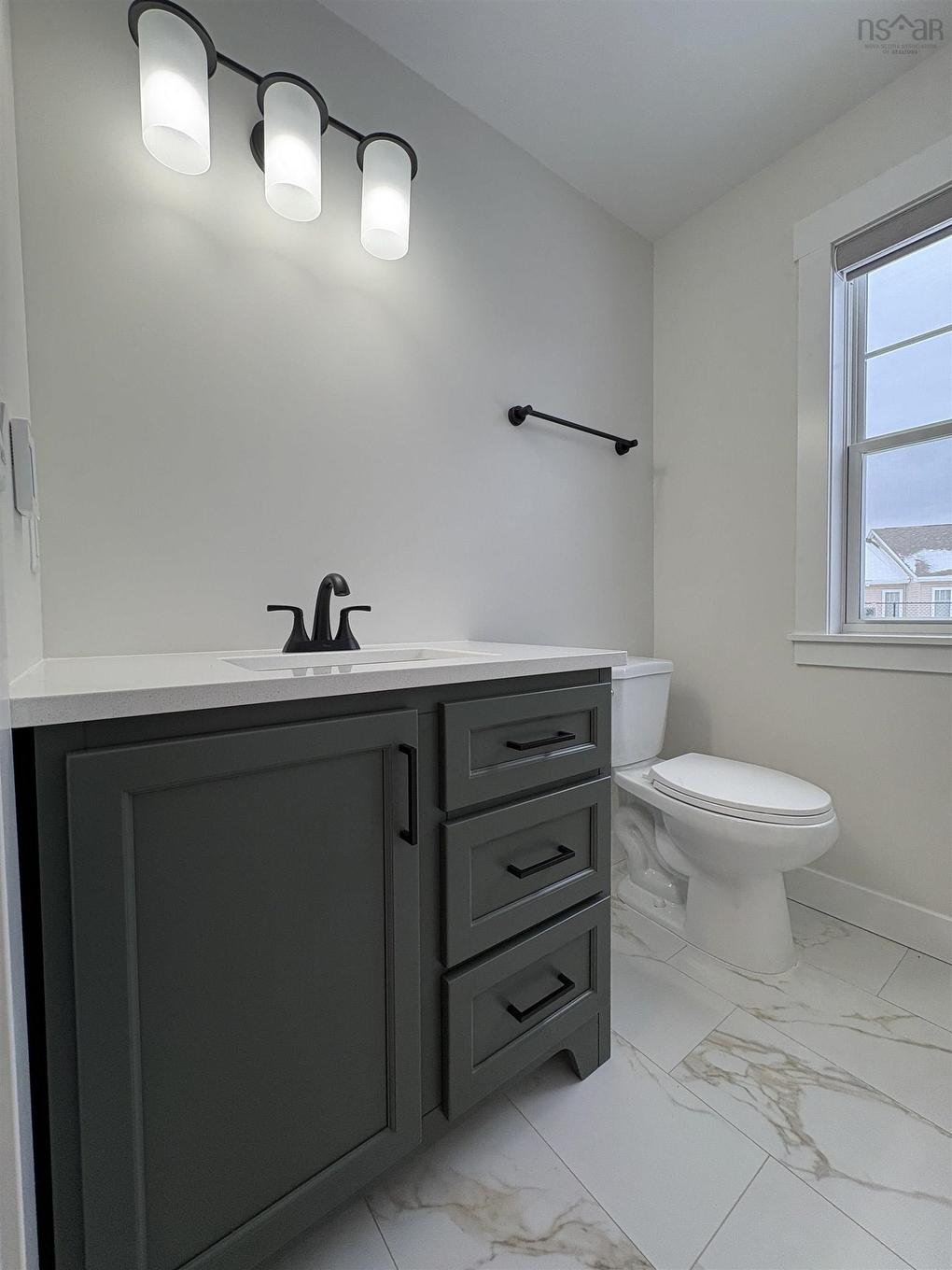 15 Oxford Court, Valley, NS