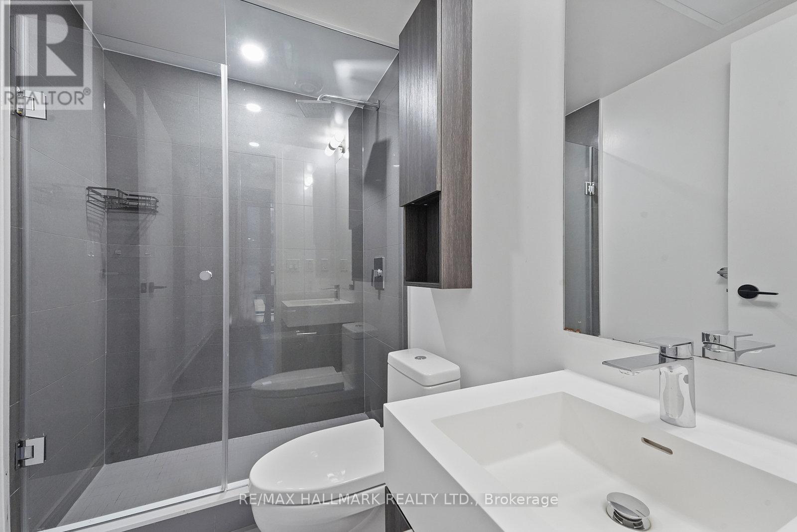 N362 - 35 Rolling Mills Road, Toronto, ON - Indoor Photo Showing Bathroom