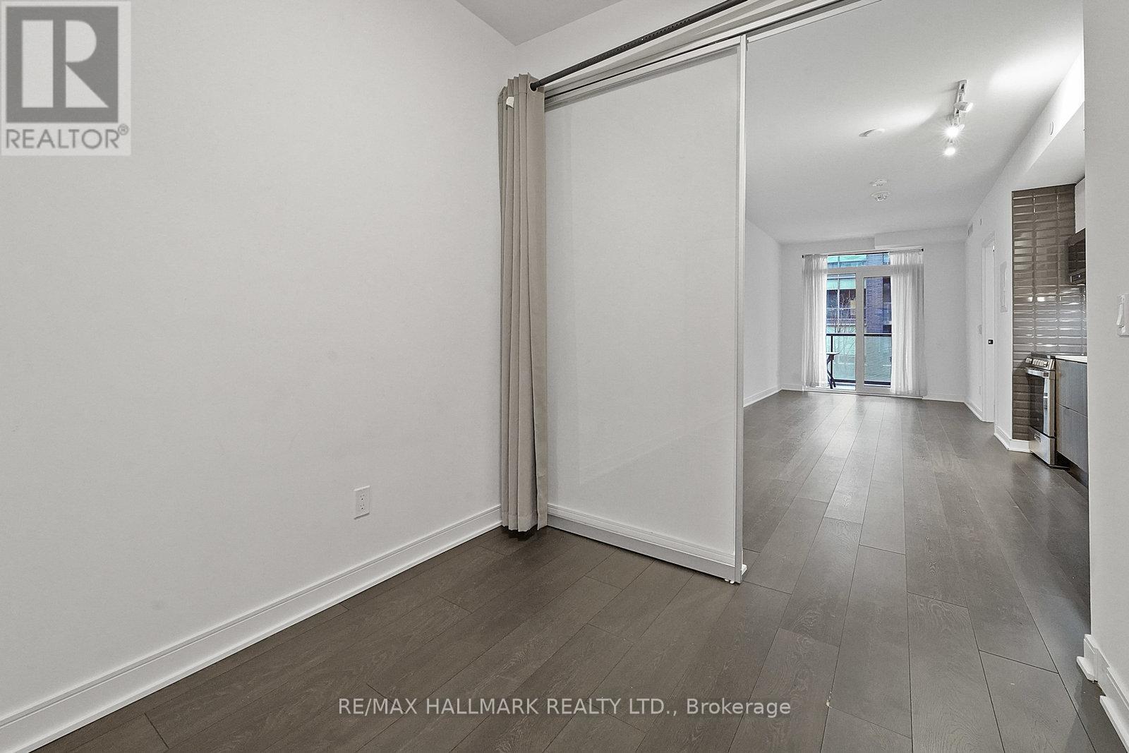 N362 - 35 Rolling Mills Road, Toronto, ON - Indoor Photo Showing Other Room