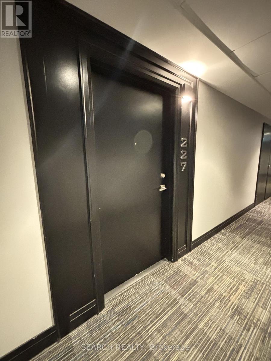 227 - 200 Lagerfeld Drive, Brampton, ON - Indoor Photo Showing Other Room