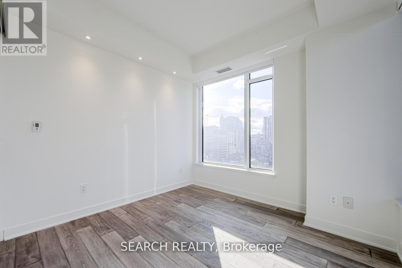 1503 - 11 Yorkville Avenue, Toronto, ON - Indoor Photo Showing Other Room