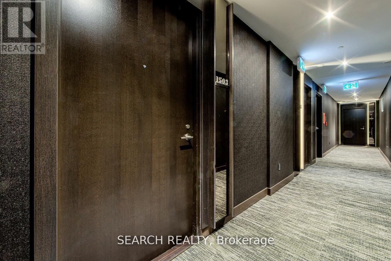 1503 - 11 Yorkville Avenue, Toronto, ON - Indoor Photo Showing Other Room