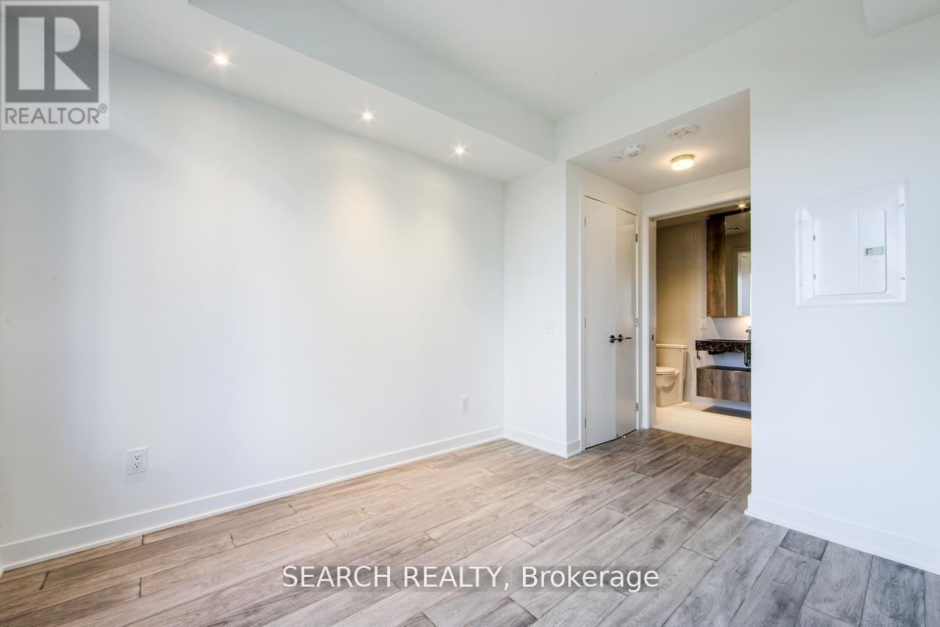 1503 - 11 Yorkville Avenue, Toronto, ON - Indoor Photo Showing Other Room