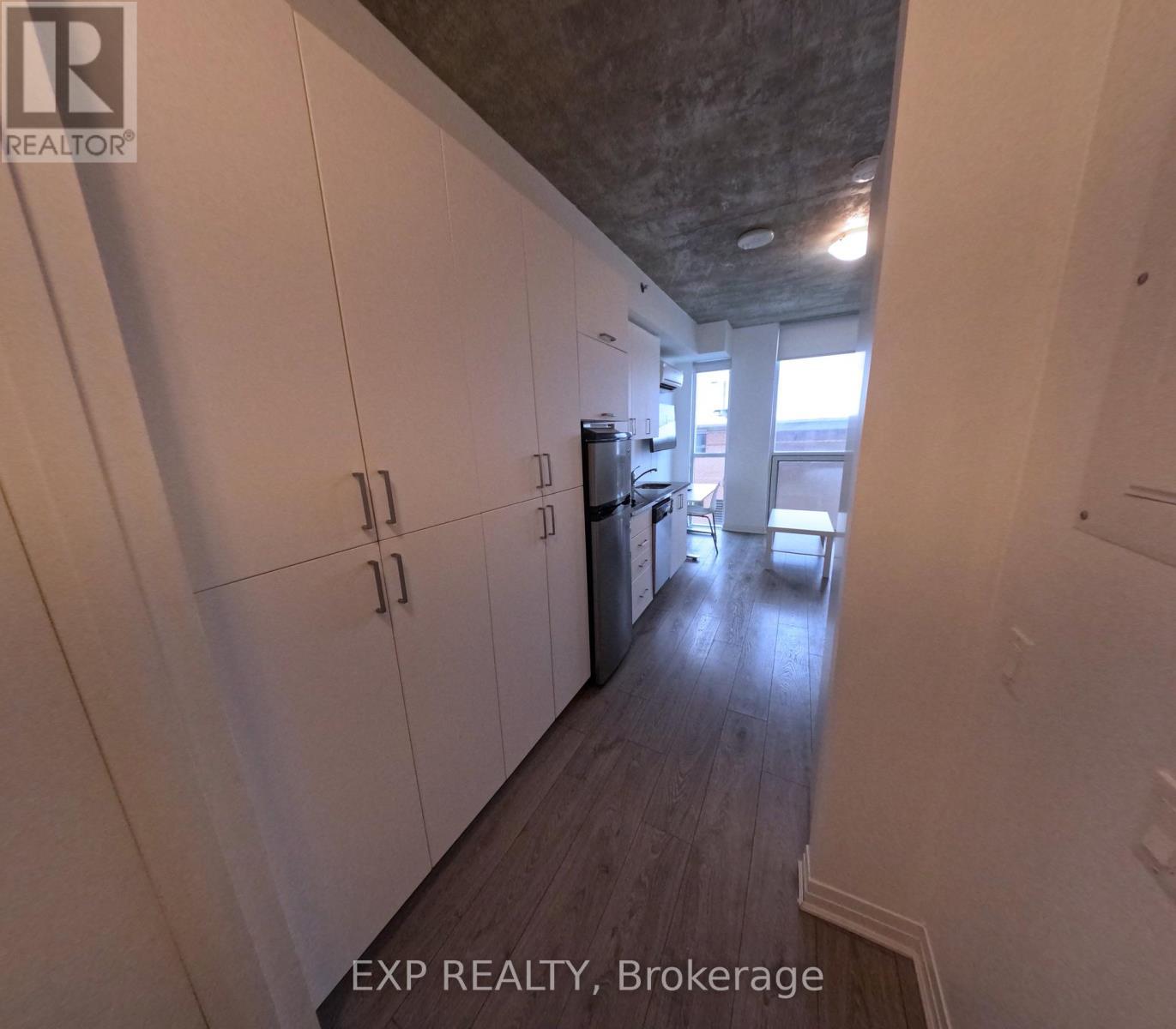 319 - 1900 Simcoe Street E, Oshawa, ON - Indoor Photo Showing Other Room