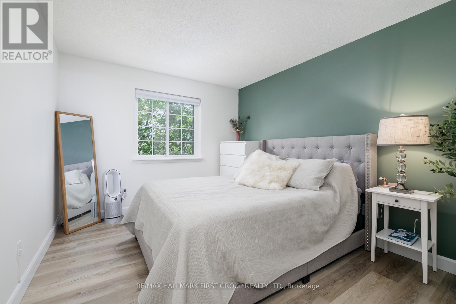 208 - 91 Aspen Springs Drive, Clarington, ON - Indoor Photo Showing Bedroom