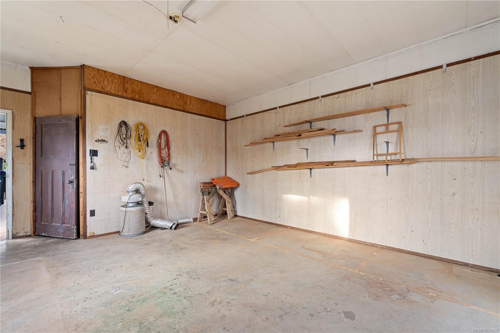 792 Reid Rd, Parksville, BC