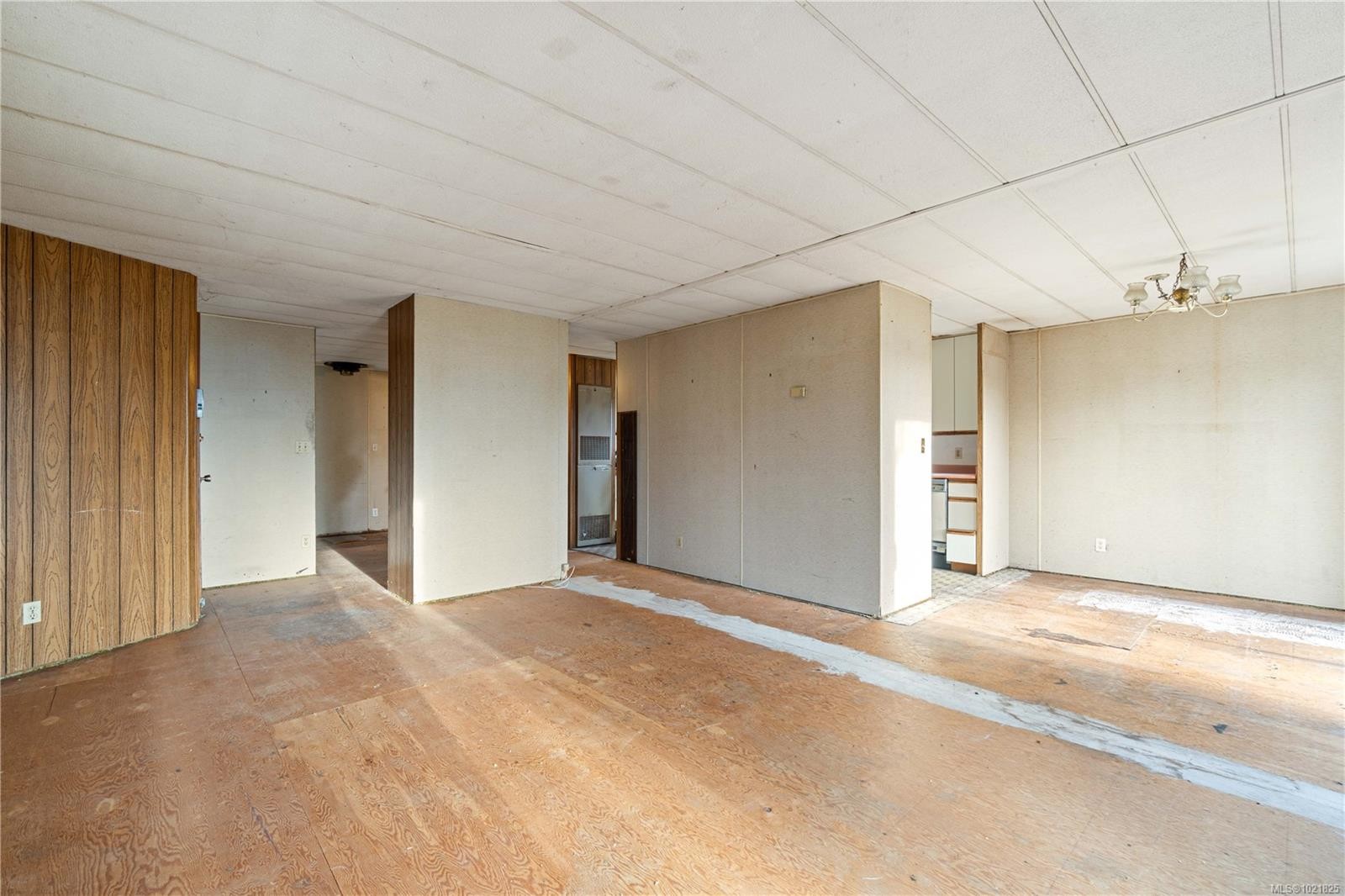 792 Reid Rd, Parksville, BC