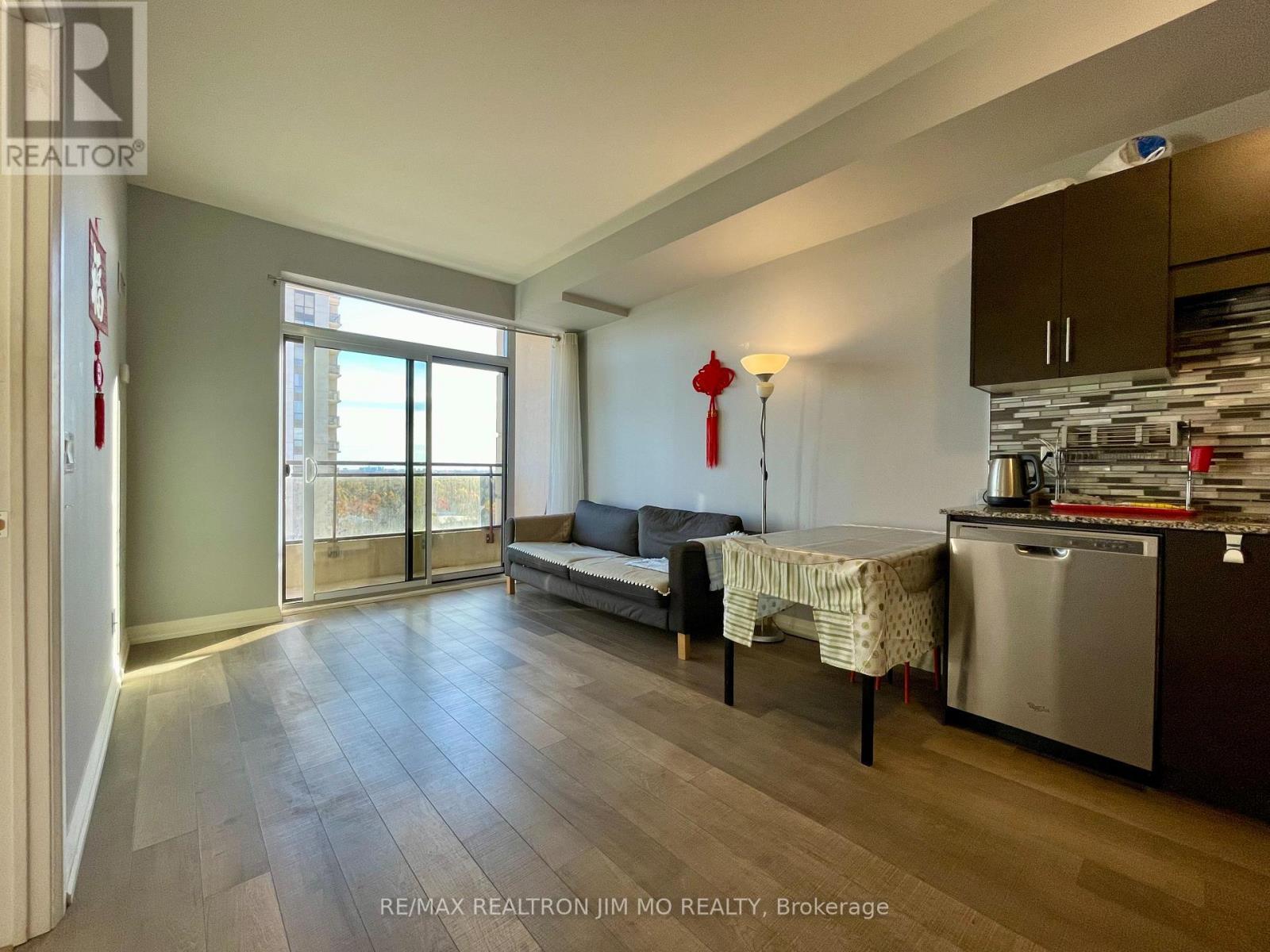 1503 - 9506 Markham Road, Markham, ON - Indoor Photo Showing Other Room