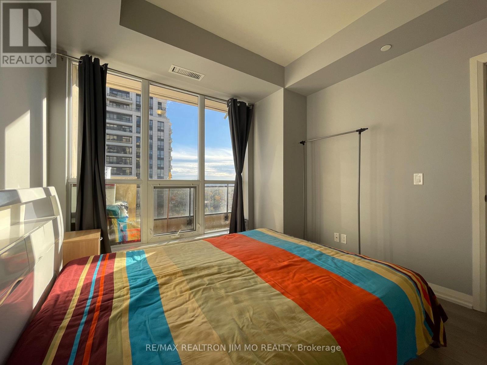 1503 - 9506 Markham Road, Markham, ON - Indoor Photo Showing Bedroom