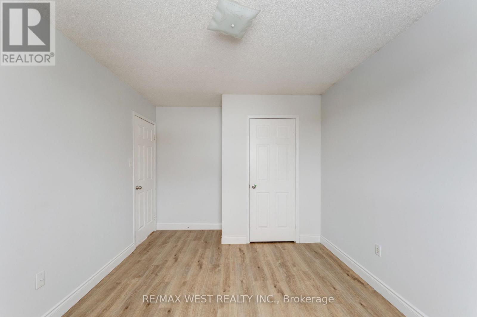 20 Felt Crescent, Barrie, ON - Indoor Photo Showing Other Room