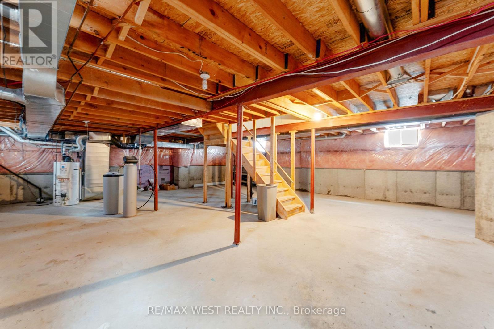 20 Felt Crescent, Barrie, ON - Indoor Photo Showing Basement