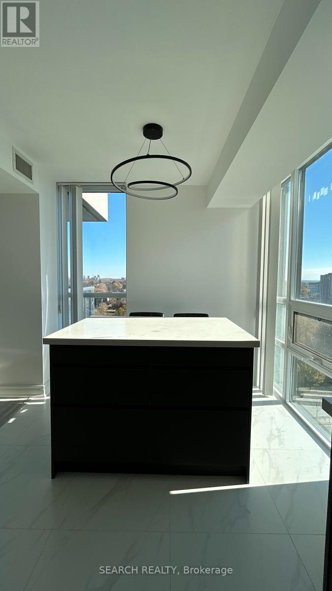 Kitchen-Island - 1706 - 35 Hollywood Avenue, Toronto, ON - Other