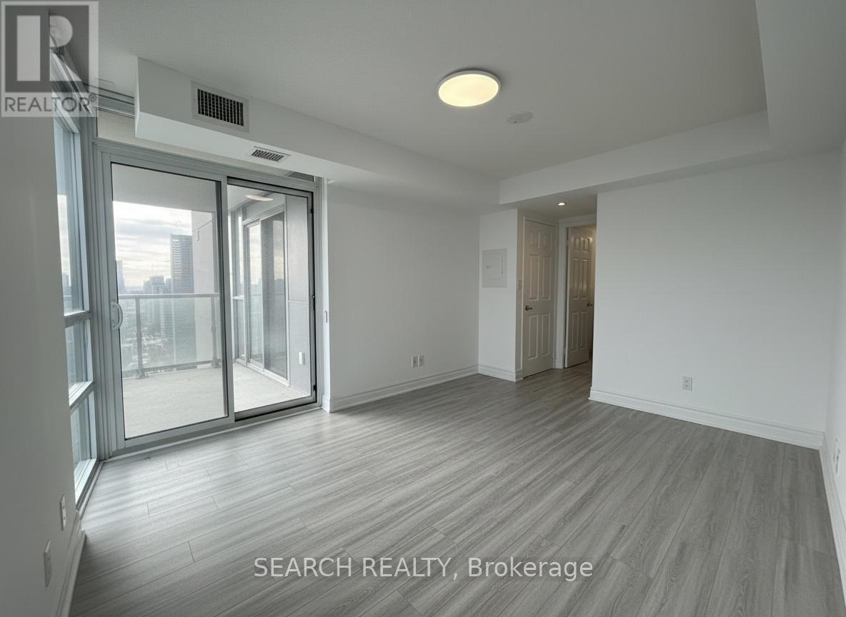 Main bedroom with W/O Balcony - 1706 - 35 Hollywood Avenue, Toronto, ON - Indoor Photo Showing Other Room
