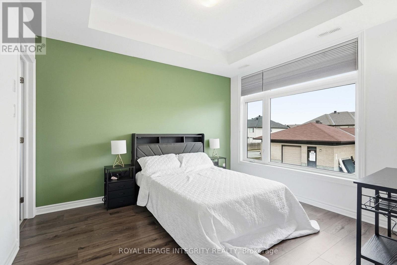 E - 40 Jaguar Private, Ottawa, ON - Indoor Photo Showing Bedroom