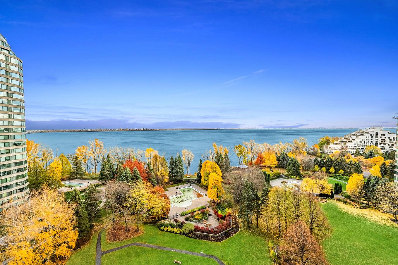 Overall view - 1202-100 Rue Berlioz, Montréal (Verdun/Île-Des-Soeurs), QC - Outdoor With Body Of Water With View