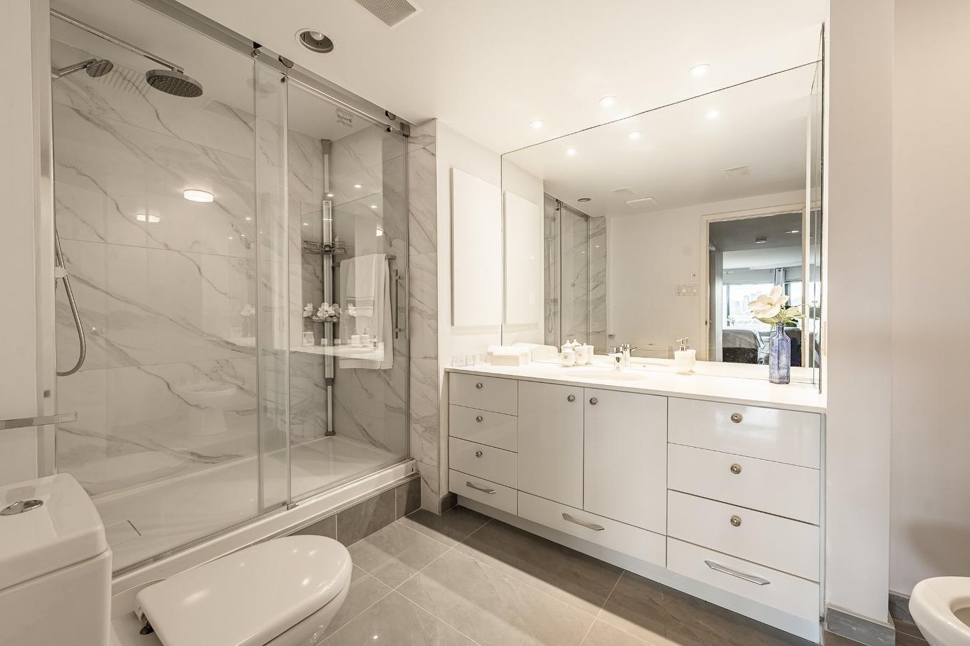 Ensuite bathroom - 1202-100 Rue Berlioz, Montréal (Verdun/Île-Des-Soeurs), QC - Indoor Photo Showing Bathroom