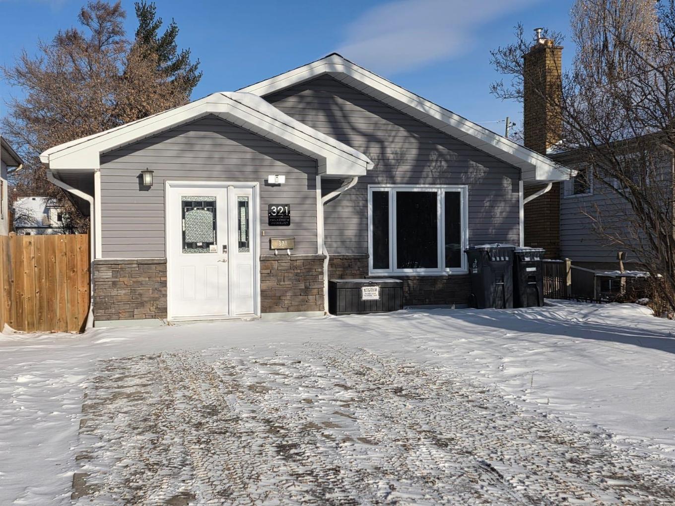 321 Amelia Street W, Thunder Bay, ON