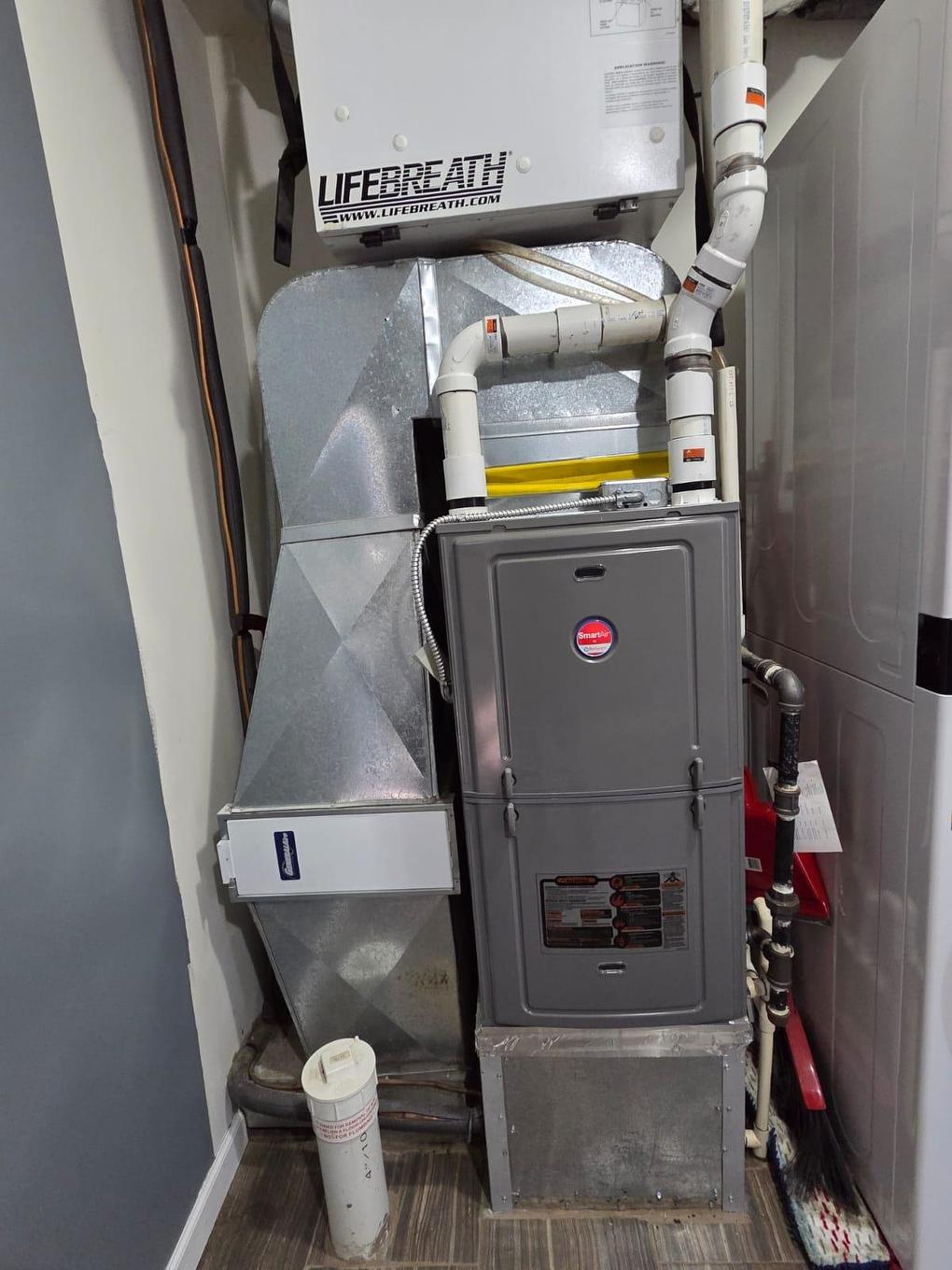 321 Amelia Street W, Thunder Bay, ON