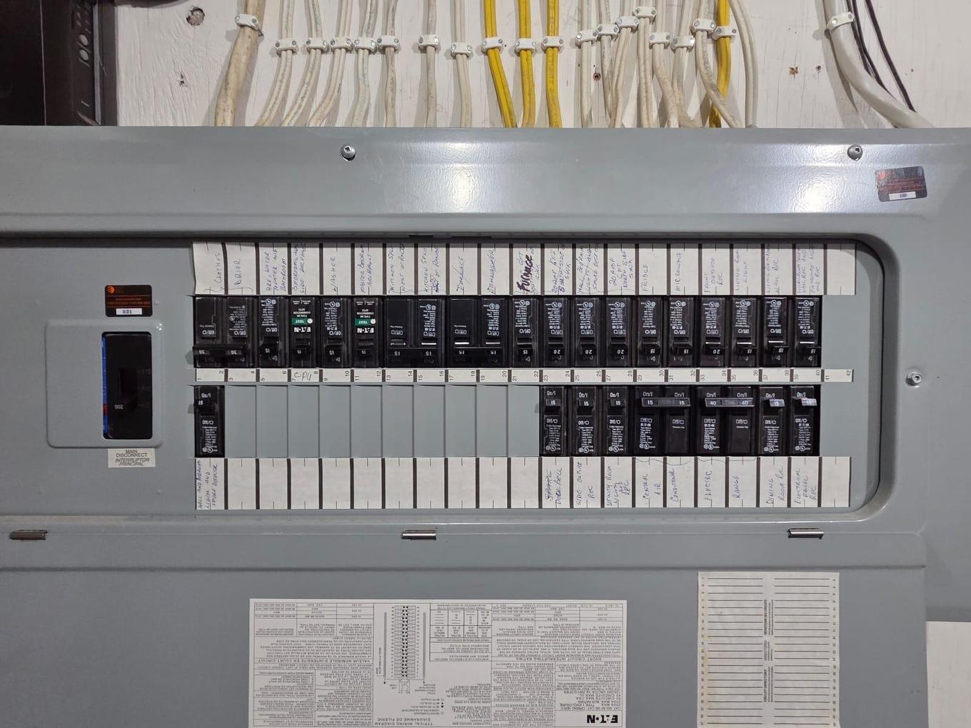 321 Amelia Street W, Thunder Bay, ON