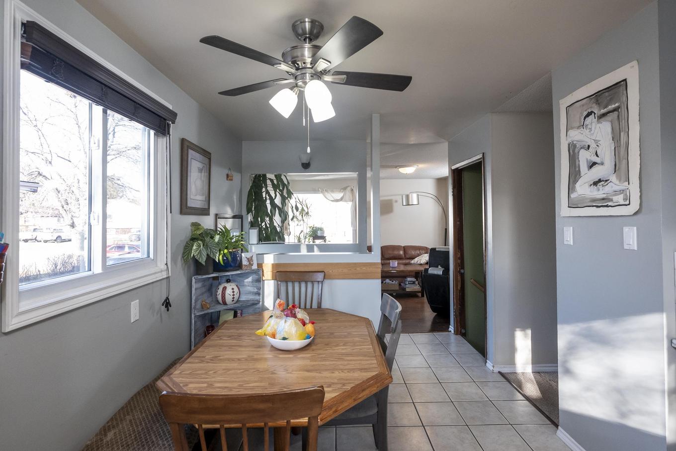 522 Redwood Avenue W, Thunder Bay, ON - Indoor Photo Showing Dining Room