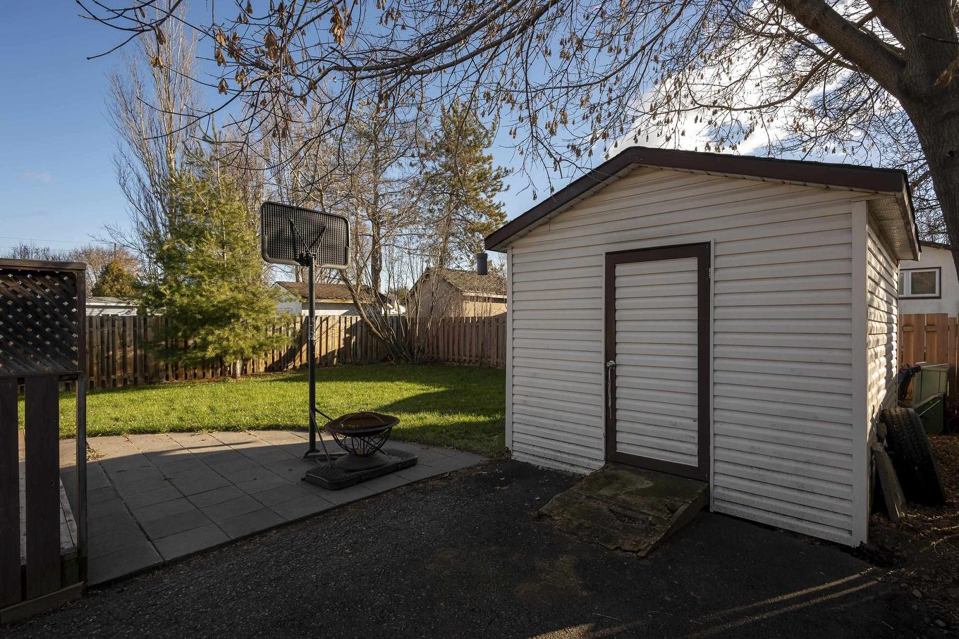 522 Redwood Avenue W, Thunder Bay, ON - Outdoor